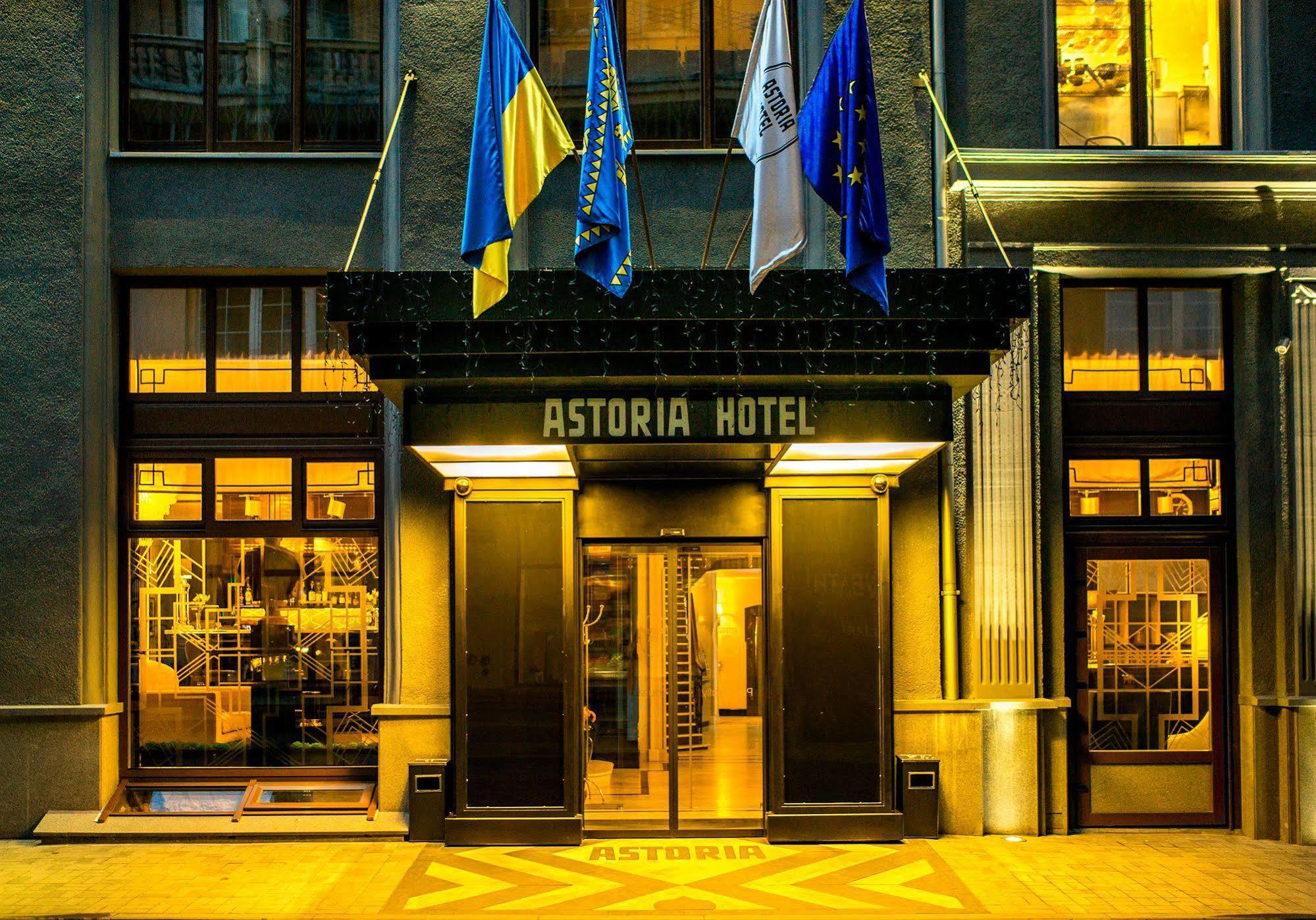 Astoria Hotel Lemberg Exterior foto